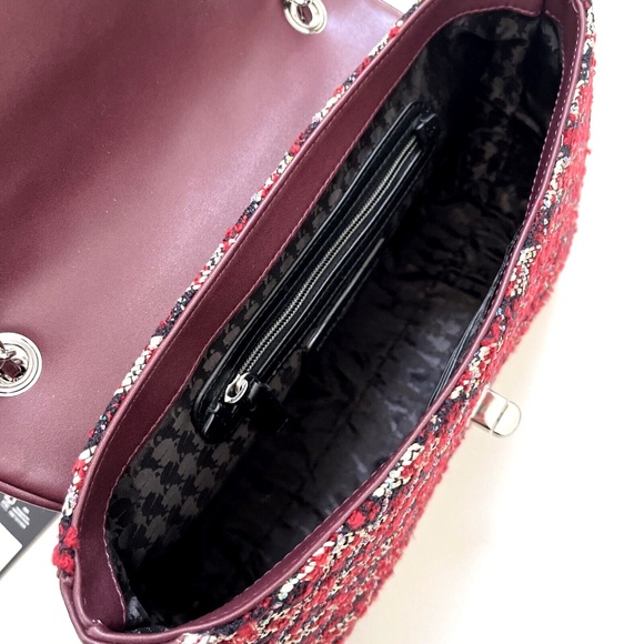 NWT Original $328 Karl Lagerfeld Medium Agyness Boucle Tweed Shoulder Bag Fabric - Picture 7 of 9